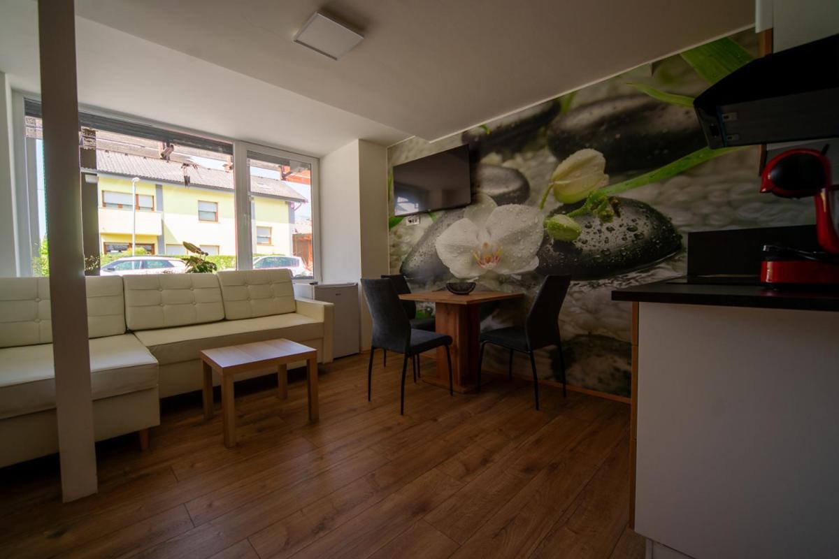 Sport Apartments Radovljica Esterno foto